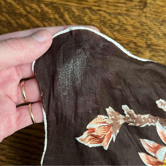 Cactus Flower Kerchief - Picture 8 of 8